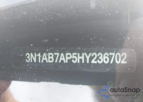 2017 Nissan Sentra Sr z USA, uszkodzony, nr VIN 3N1AB7AP5HY236702